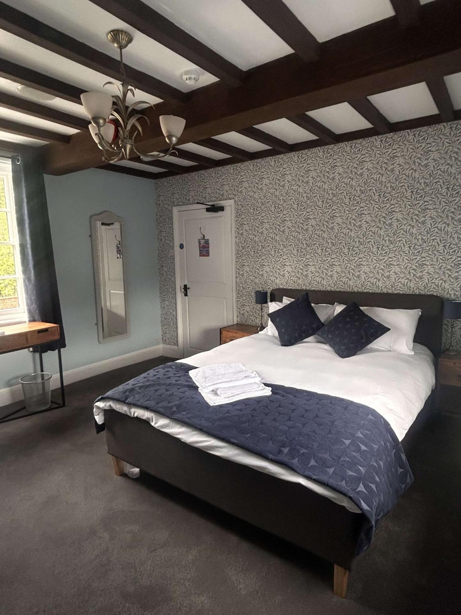Oyo Blenheim House Hotel Etwall Bagian luar foto