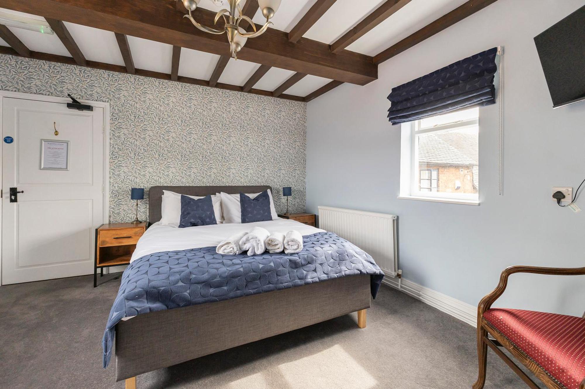 Oyo Blenheim House Hotel Etwall Bagian luar foto