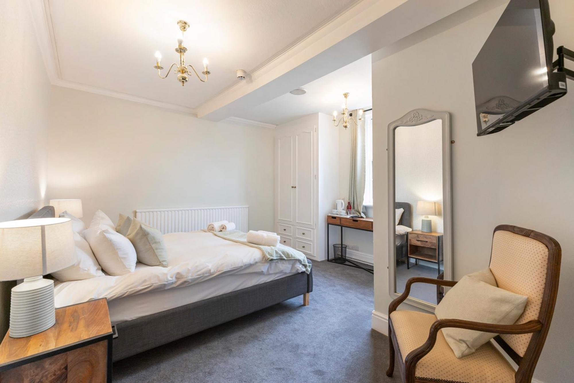 Oyo Blenheim House Hotel Etwall Bagian luar foto